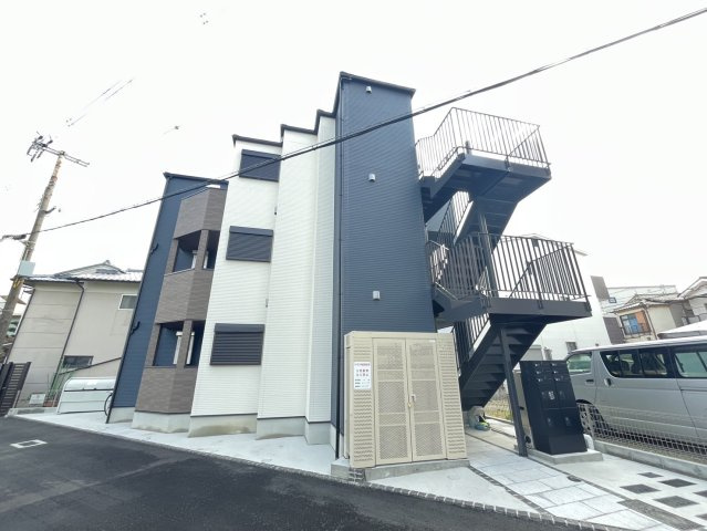 MELDIA長瀬の外観