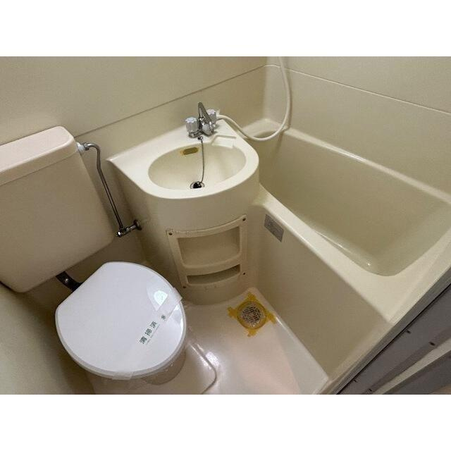 ジュネパレス松戸第６８の浴室