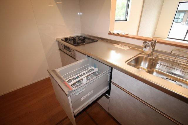 一宮東町2丁目　新築戸建　１号棟　【内覧可能】のキッチン|食器洗浄乾燥機