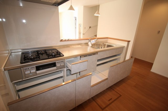 一宮東町2丁目　新築戸建　１号棟（北）のキッチン