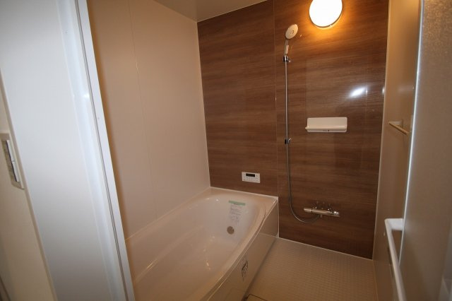 一宮東町2丁目　新築戸建　１号棟　【内覧可能】の浴室