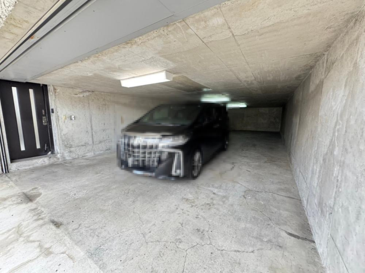 藤阪元町3丁目　中古一戸建ての駐車場|■物件内覧・資金計画相談・住宅ローン相談、リフォーム相談、お問合せ受付中■
※当日・翌日のご内覧、ご相談はお電話でのお問合せがスムーズです！