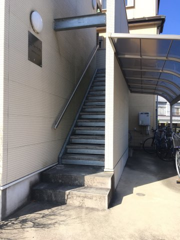 コンフォート黒須のエントランス