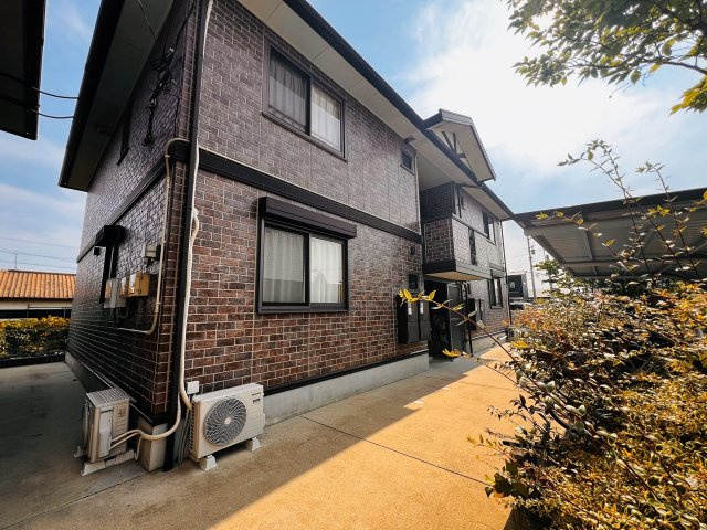 セジュールシャイニングC棟の外観