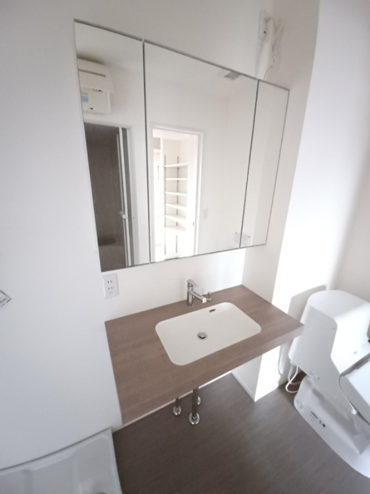 ガーデニアの独立洗面台