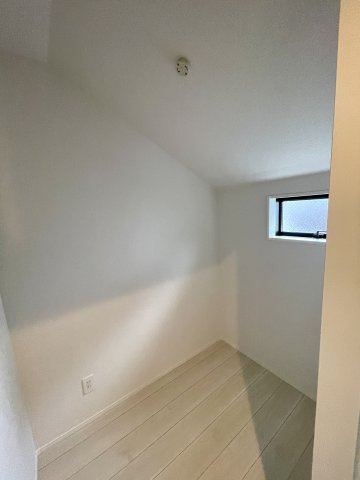 練馬区石神井町6丁目　ZEH水準省エネ邸宅　最終1棟の収納