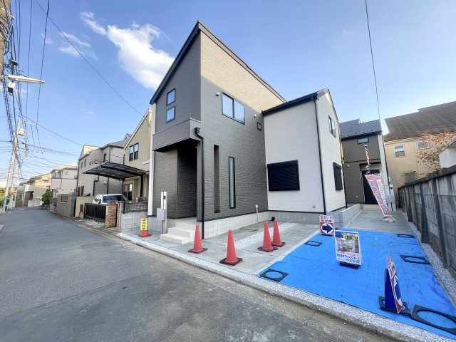 練馬区石神井町6丁目　ZEH水準省エネ邸宅　最終1棟の前面道路含む現地写真