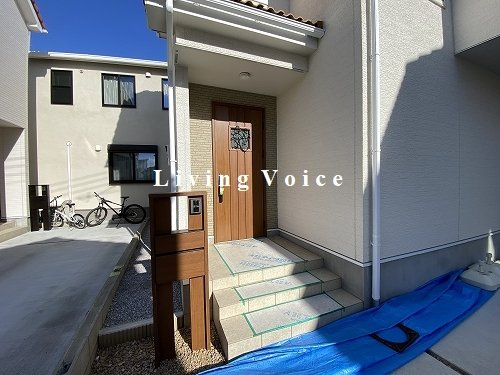【エントランス】 | 【仲介手数料０円】茅ヶ崎市今宿　中古一戸建て　4号棟 | 茅ヶ崎市今宿　中古一戸建て