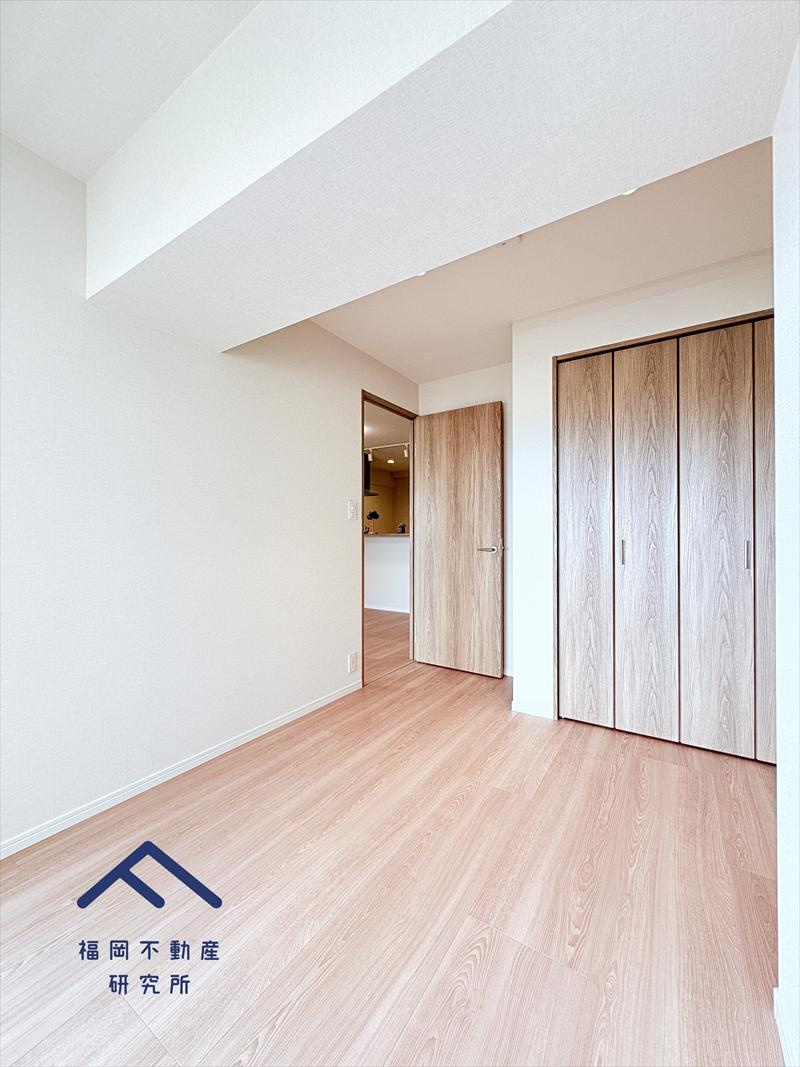 ロワールマンションアール板付壱番館の洋室