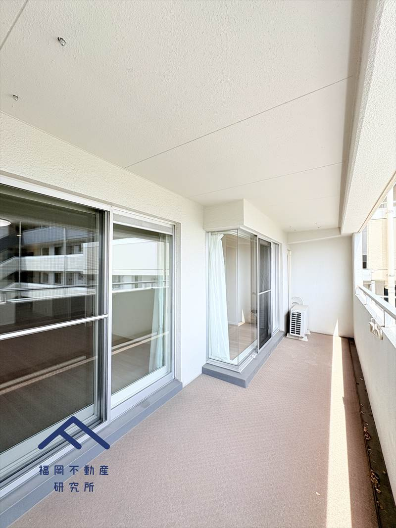 ロワールマンションアール板付壱番館のバルコニー