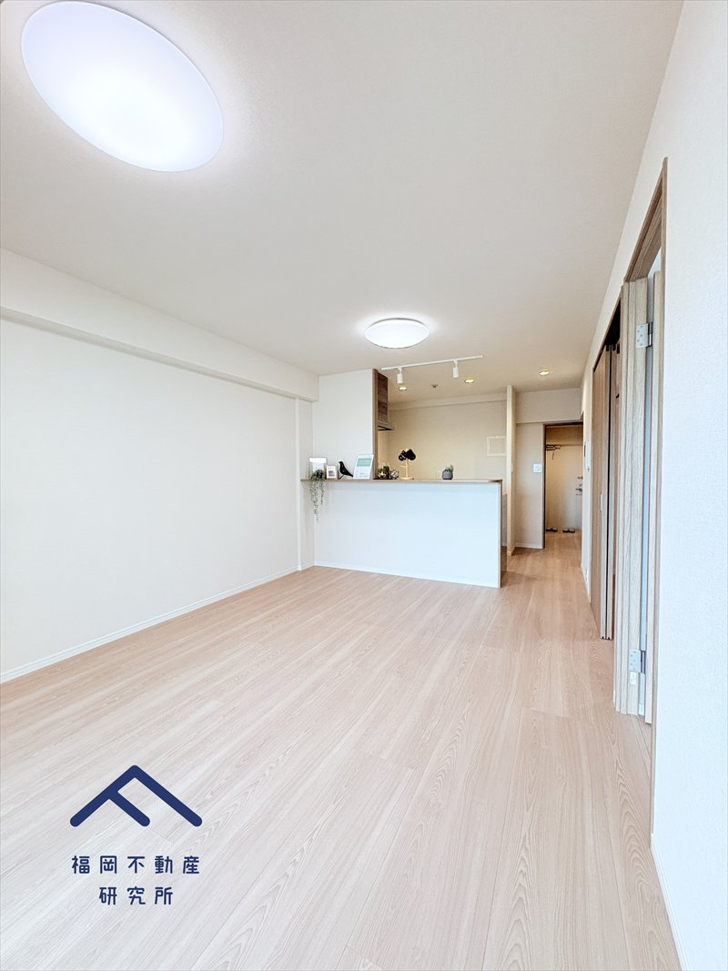 ロワールマンションアール板付壱番館の居間・リビング