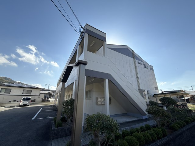 ピア・ルミナス2番館の外観