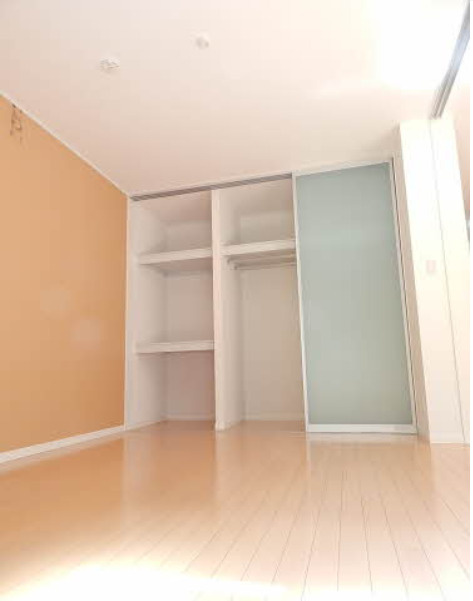 かぐや姫パークB棟の洋室|明るい洋室です