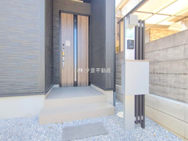  | 《仲介手数料無料》上尾市小泉９丁目2-18(1号棟)新築一戸建てグラファーレ