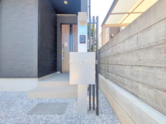  | 《仲介手数料無料》上尾市小泉９丁目2-18(1号棟)新築一戸建てグラファーレ