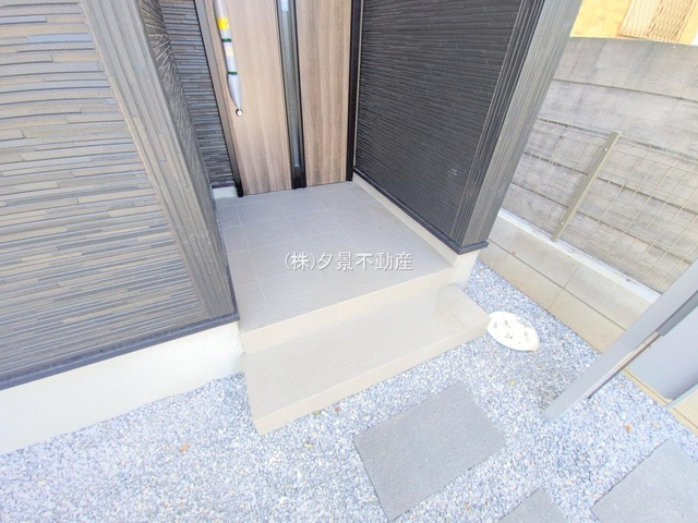  | 《仲介手数料無料》上尾市小泉９丁目2-18(1号棟)新築一戸建てグラファーレ