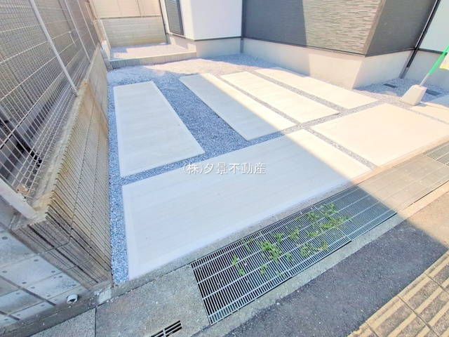  | 《仲介手数料無料》上尾市小泉９丁目2-18(2号棟)新築一戸建てグラファーレ