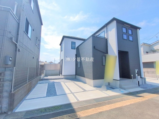  | 《仲介手数料無料》上尾市小泉９丁目2-18(2号棟)新築一戸建てグラファーレ