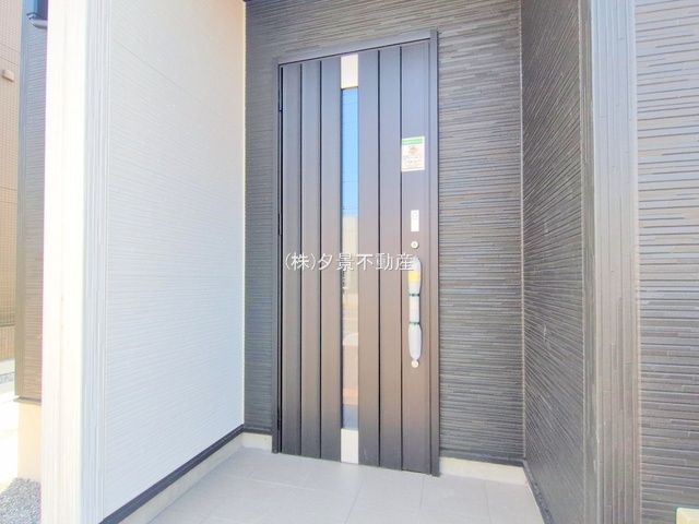  | 《仲介手数料無料》上尾市小泉９丁目2-18(2号棟)新築一戸建てグラファーレ