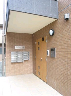 アムロゼッタ四ツ谷のエントランス|アムロゼッタ四ツ谷