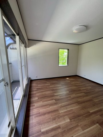 堺市南区原山台リフォーム済み4LDKの洋室