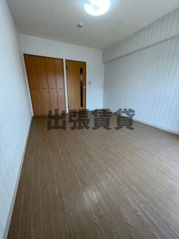 仲介手数料0円！！ラクラス浅間町の居間・リビング