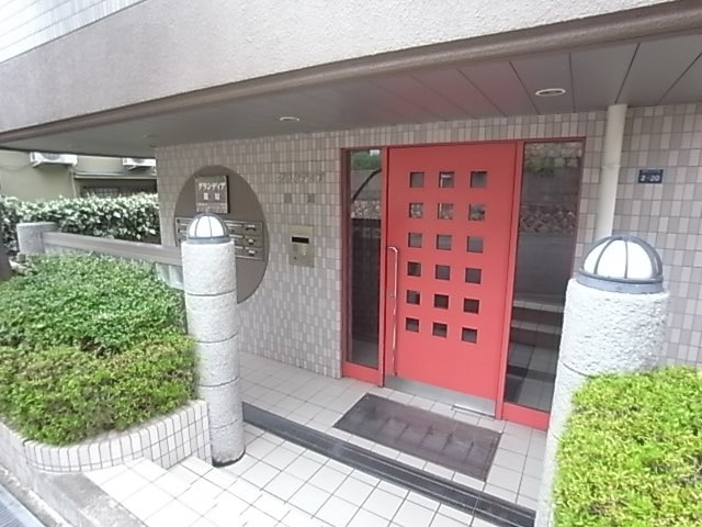 グランディア篠原の外観