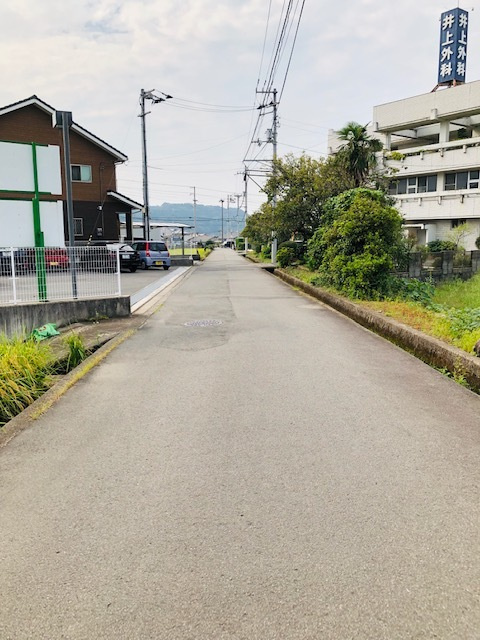 政枝町2丁目　事業用地の前面道路含む現地写真