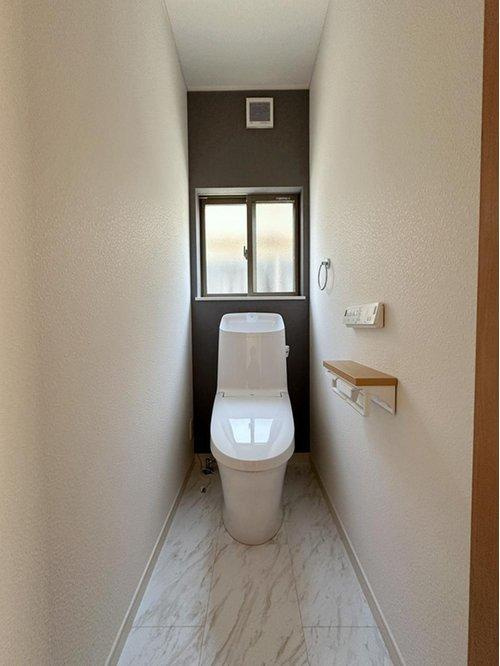 相田5丁目のトイレ|2階ももちろんウォシュレットトイレです♪