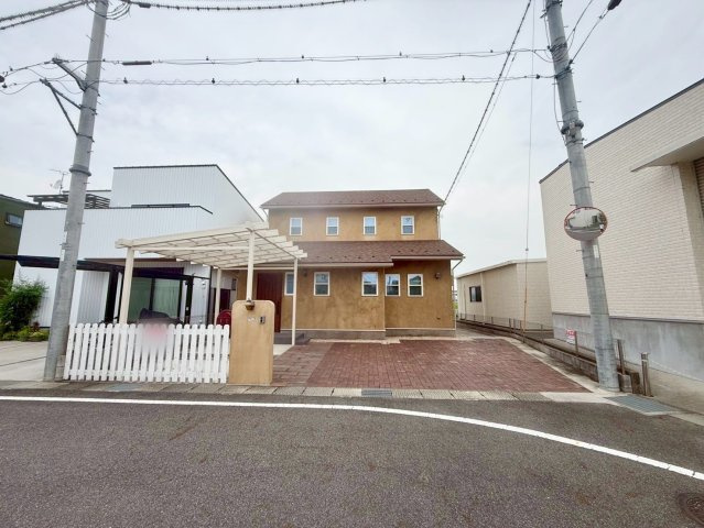 守山市金森町　中古戸建ての外観