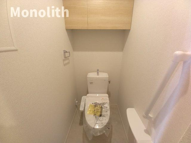 シャーメゾンセレーノAのトイレ