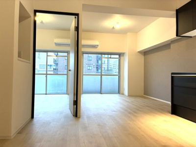 【居間・リビング】 | チェスターハウス川口