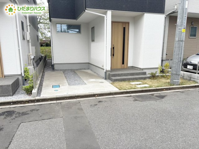 柏市西原1期　新築戸建　1号棟の駐車場|接道：北東側幅員約5.9ｍ
