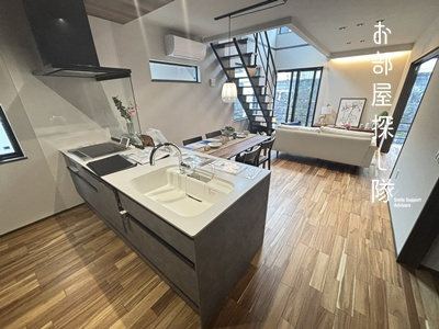 久留米市日ノ出町の新築一戸建の居間・リビング