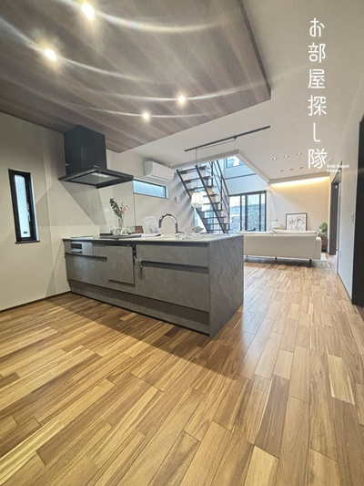 久留米市日ノ出町の新築一戸建の居間・リビング