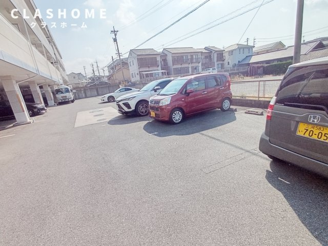 ワンルーム田戸　A棟　　刈谷市近郊の賃貸はクラスホーム刈谷店の駐車場