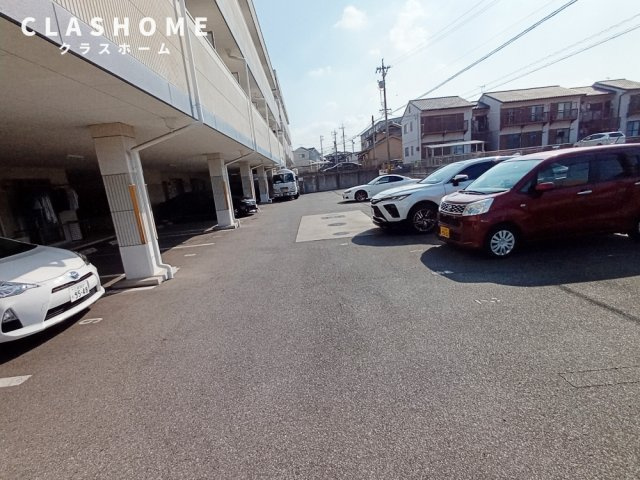 ワンルーム田戸　A棟　　刈谷市近郊の賃貸はクラスホーム刈谷店の駐車場