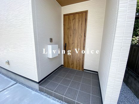 【玄関】 | 【仲介手数料０円】平塚市八重咲町　新築一戸建て