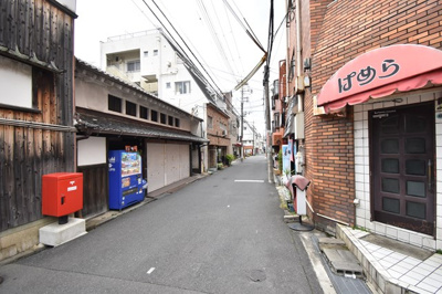 【周辺】 | ユニーブル岡町 | 現在ご返済中のカーローン・カードローン・教育ローンなどを住宅ローンに一本化したり、家具家電購入費用・引越し費用を住宅ローンと組み合わせるなど、お客さまにメリットの多い住宅ローンのご提案が可能です。
