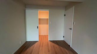 【内装】 | ライオンズマンション雲雀丘花屋敷第二 | ウォークインクローゼット付