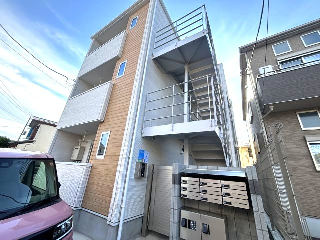 シエルブルー岩槻の外観|★追炊き★浴室乾燥★温水洗浄便座★2口IHコンロ★AL★