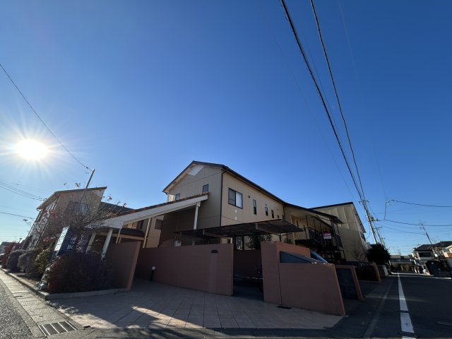 ラシュレ岩槻の外観|★小型犬～大型犬・猫可★都市ガス★3口コンロ★専用庭★