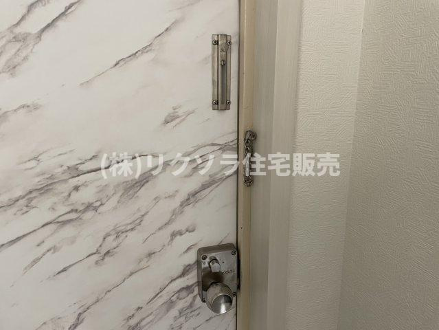 藤阪ハイツD6棟の防犯設備|■物件内覧・資金計画相談・住宅ローン相談、リフォーム相談、お問合せ受付中■
※当日・翌日のご内覧、ご相談はお電話でのお問合せがスムーズです！