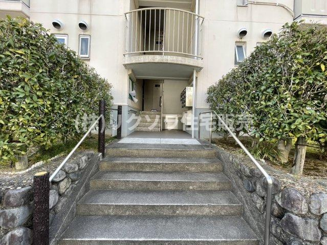 藤阪ハイツD6棟|■物件内覧・資金計画相談・住宅ローン相談、リフォーム相談、お問合せ受付中■
※当日・翌日のご内覧、ご相談はお電話でのお問合せがスムーズです！
