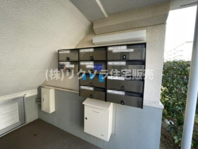 藤阪ハイツD6棟の設備|集合ポスト
■物件内覧・資金計画相談・住宅ローン相談、リフォーム相談、お問合せ受付中■
※当日・翌日のご内覧、ご相談はお電話でのお問合せがスムーズです！