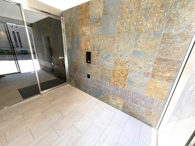 【ロビー】 | スターズスクエア浦和美園 | 建物の内部です