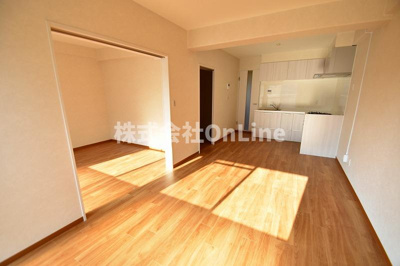 【居間・リビング】 | 八戸ノ里第3ガーデンハイツB棟