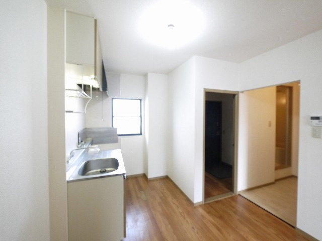 メゾン・ド・アンビアンスの内装|ゆったりとした居間です