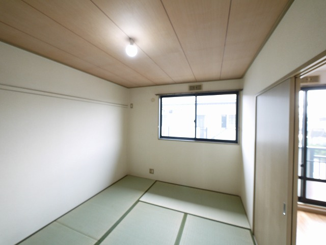 メゾン・ド・アンビアンスの和室|和室がひろがる居住スペース