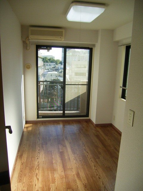 フェニックス茗荷谷の居間・リビング|南向きのお部屋
